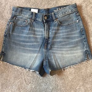 Gap High Rise Cutoff Shorts Size 29